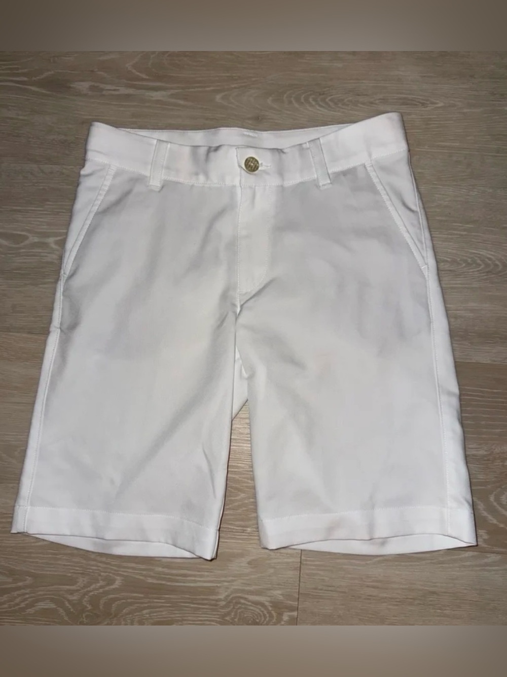 PUMA boys golf chino shorts - size S (8-10)